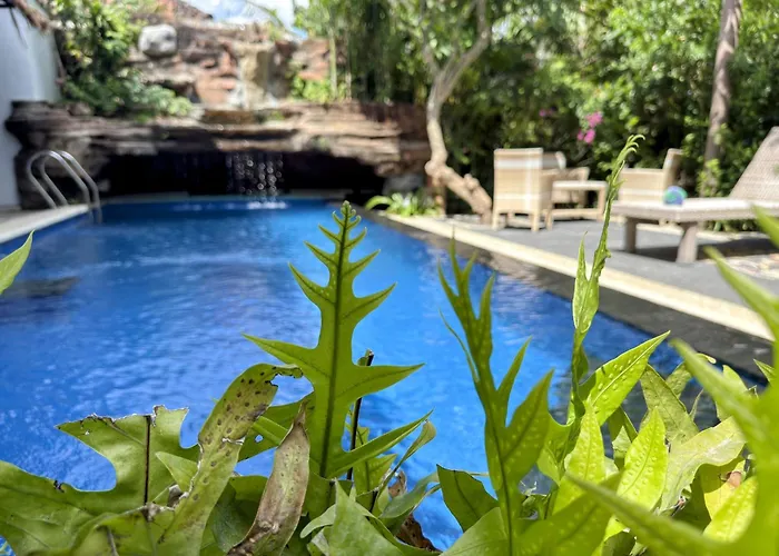 Bed & Breakfast Lotus Jimbaran
