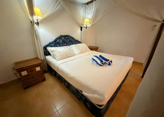 Bed & Breakfast Lotus Jimbaran